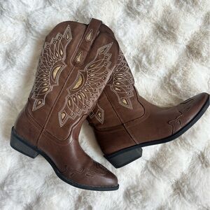 Brown Cowgirl Boots- Size 7.5